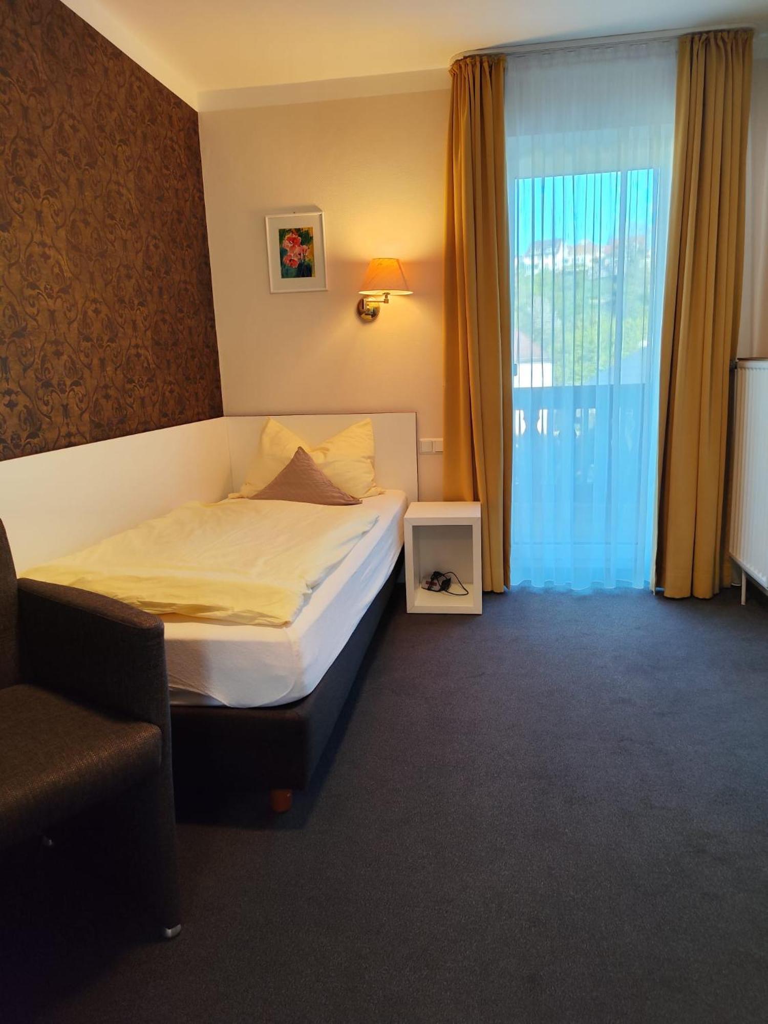 & Seeschlosschen 3* Waldeck (Hessen)