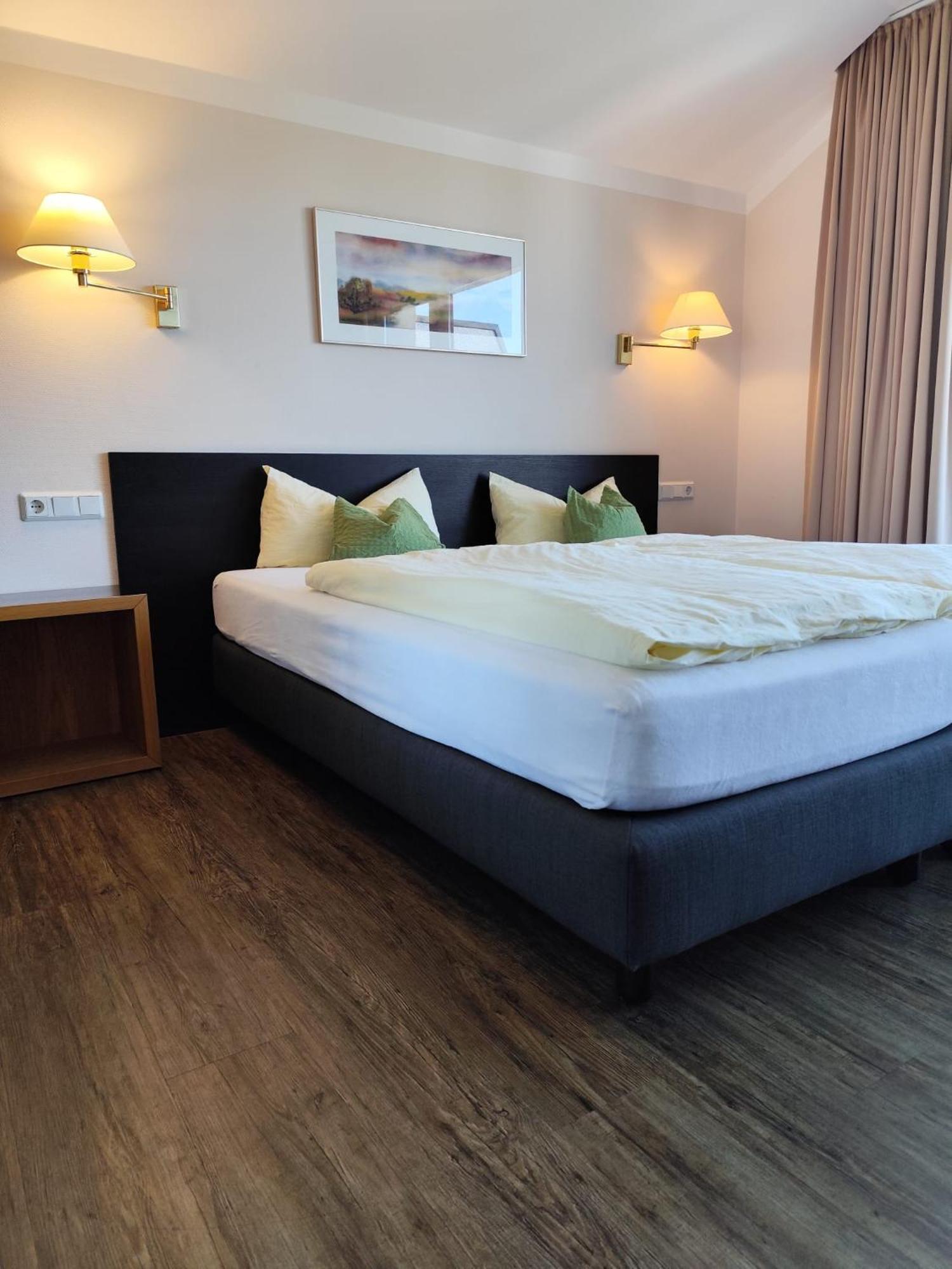 Hotel Garni & Seeschloesschen