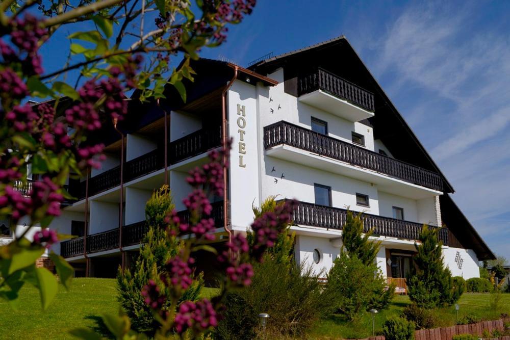 Hotel Garni & Seeschloesschen 3*